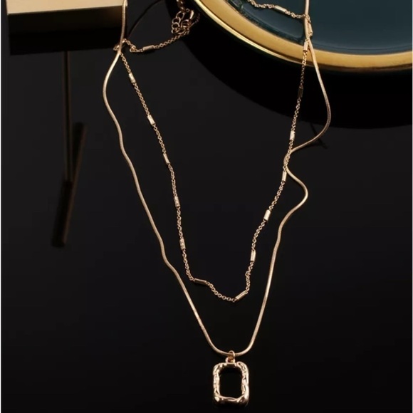 New 18k Gold Plated Double Layered Chain Necklace - Picture 6 of 7